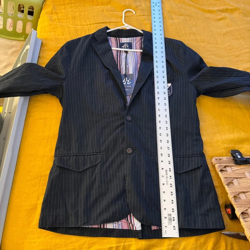 Authentic Icon Mens Black Pinstripe‎ Blazer Crest Patch Lined Size L